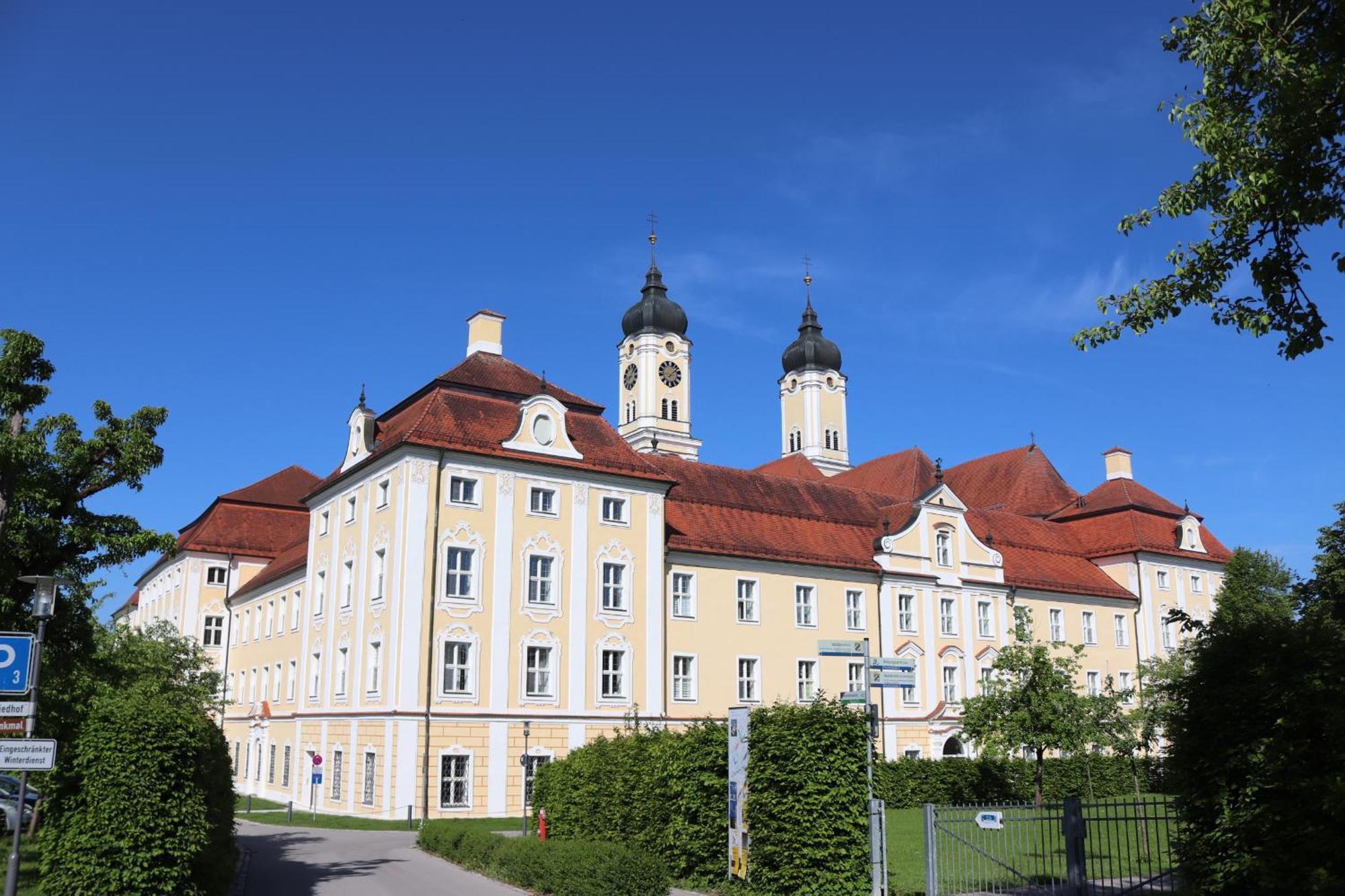 Klostergasthof Roggenburg Dış mekan fotoğraf