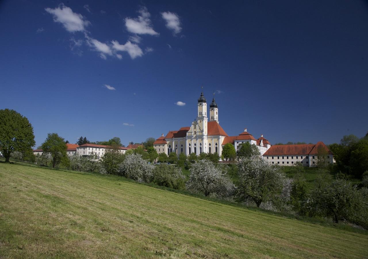 Klostergasthof Roggenburg Dış mekan fotoğraf